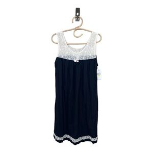 Elegant Black and White Women's Nightgown
